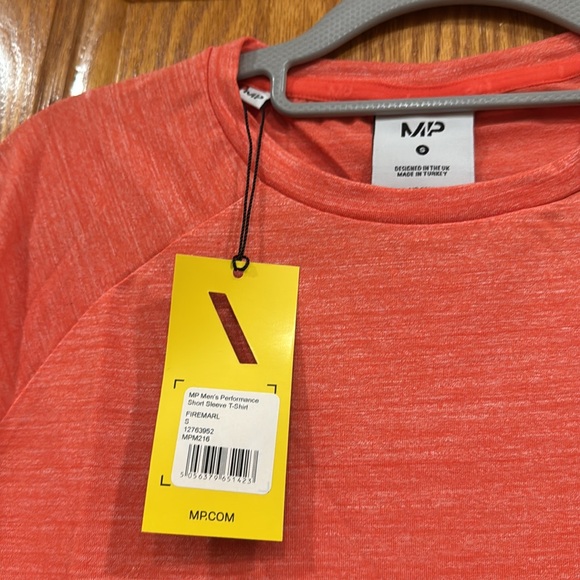 NWT Men's MyProtein Orange Workout Tee size SMALL (36-38) - Picture 4 of 7
